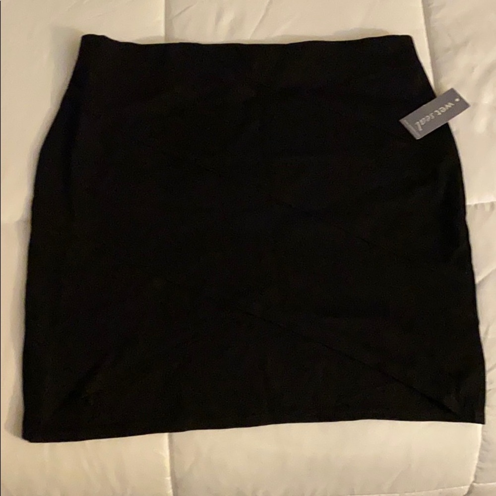 Black skirt